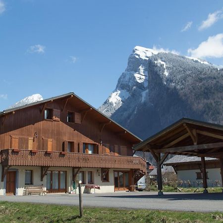 Particulier Loue 2 Appartements Communicants Dans Chalet A Samoens Jusqu A 16 Couchages Eksteriør bilde