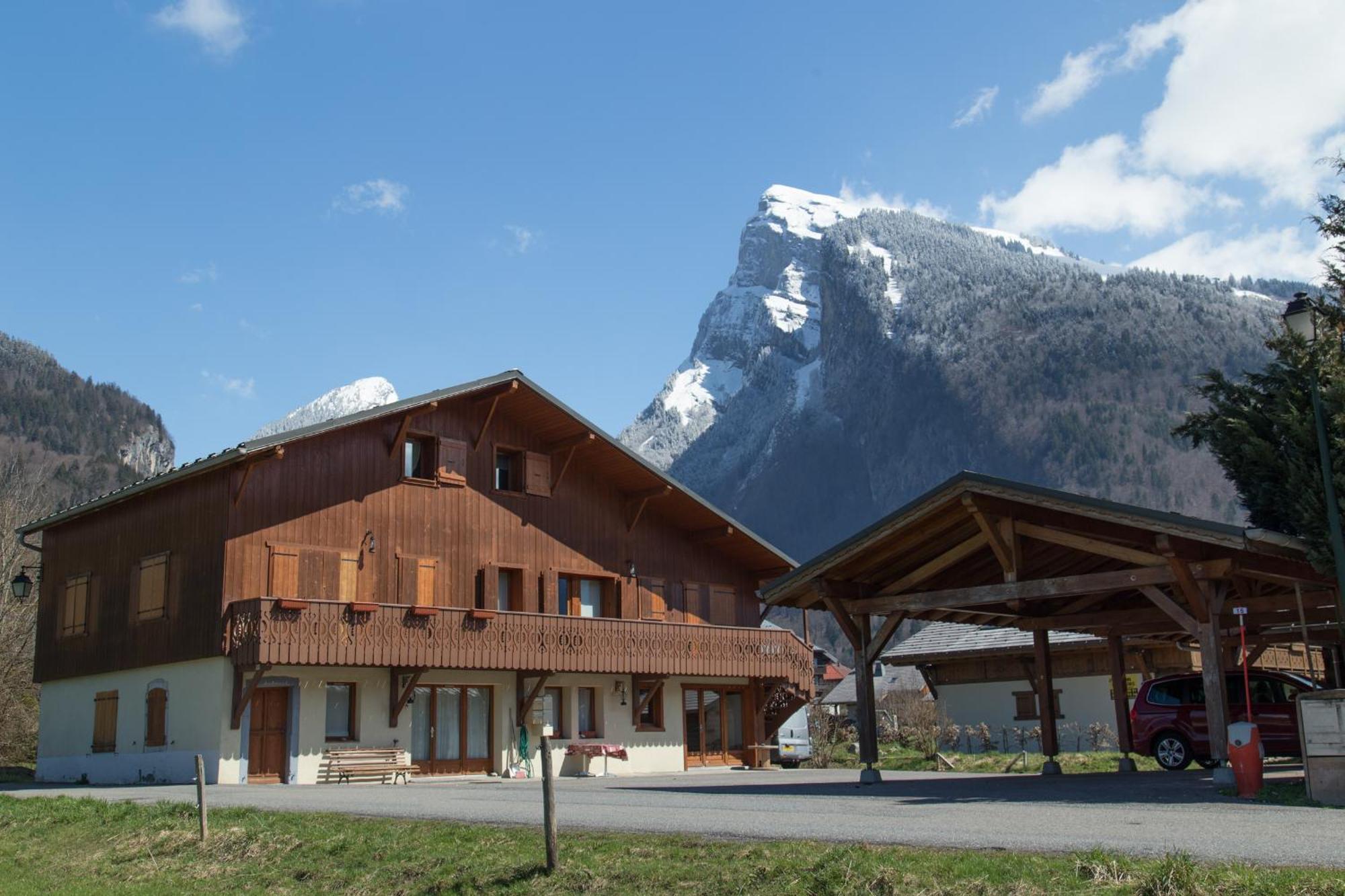 Particulier Loue 2 Appartements Communicants Dans Chalet A Samoens Jusqu A 16 Couchages Eksteriør bilde