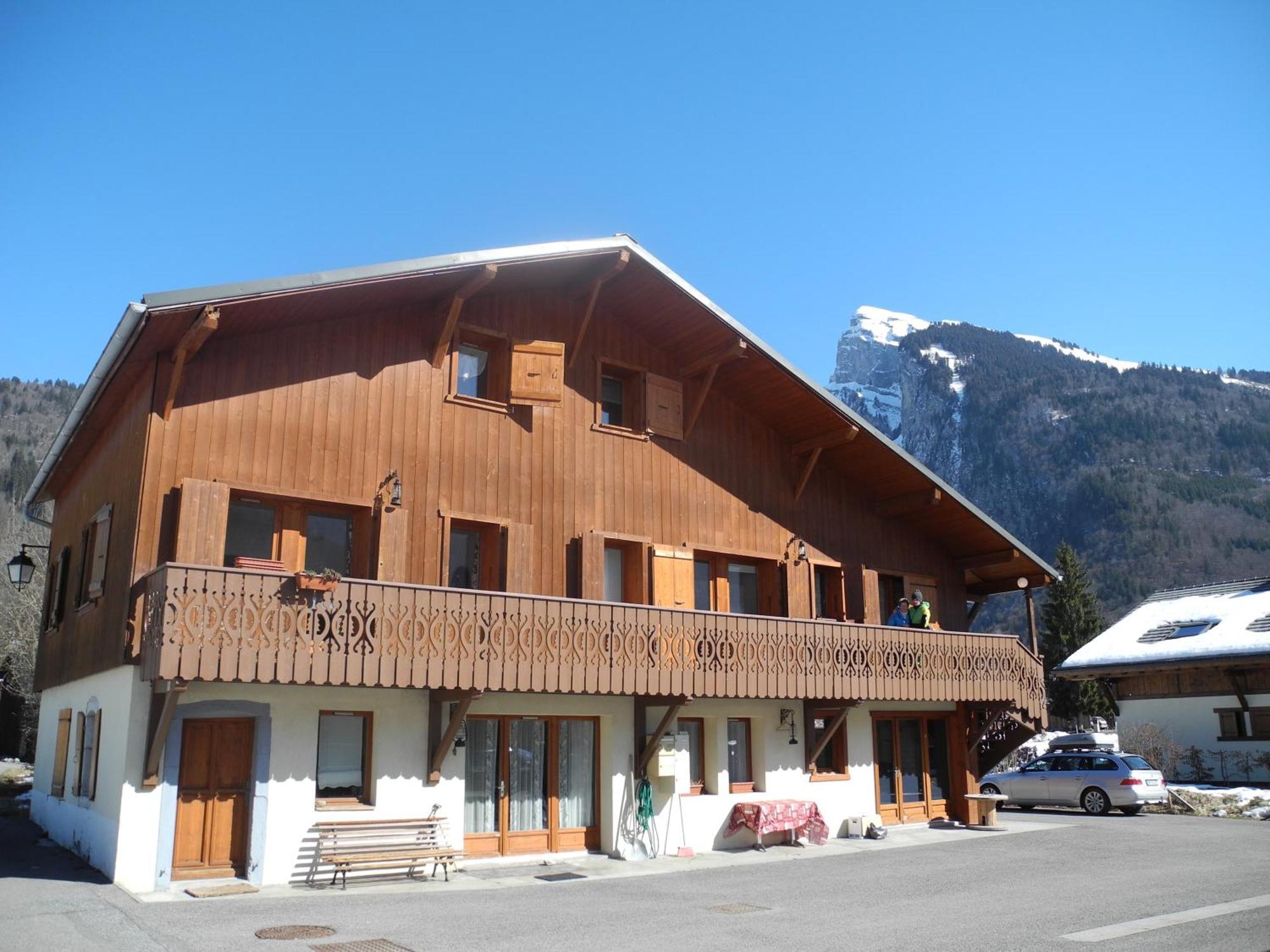 Particulier Loue 2 Appartements Communicants Dans Chalet A Samoens Jusqu A 16 Couchages Eksteriør bilde