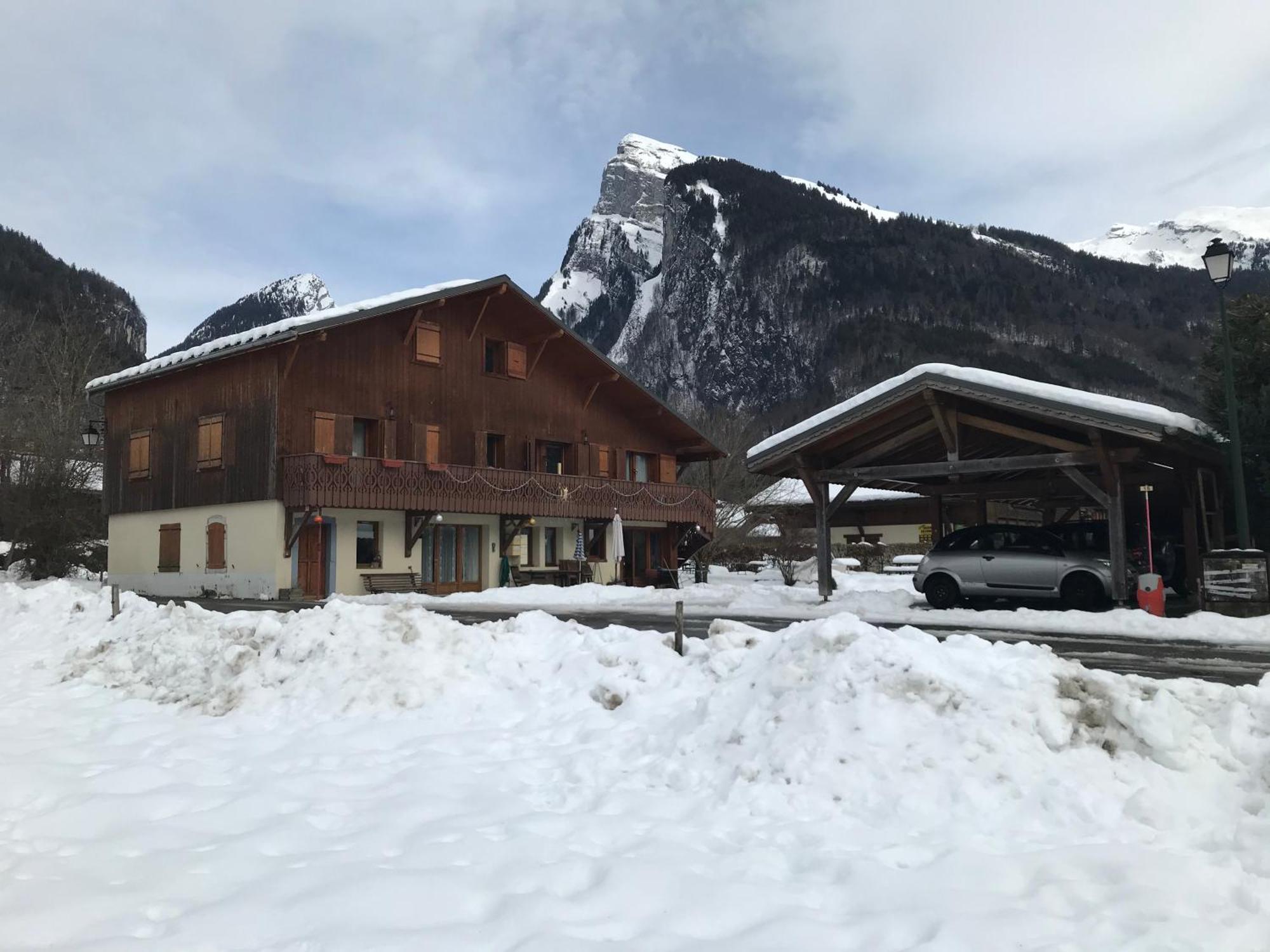 Particulier Loue 2 Appartements Communicants Dans Chalet A Samoens Jusqu A 16 Couchages Eksteriør bilde